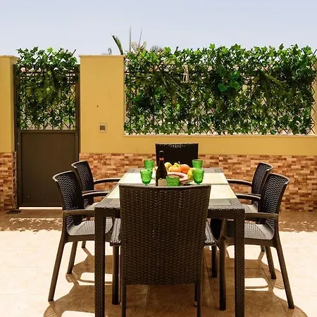 דירה Big And Beautiful House *