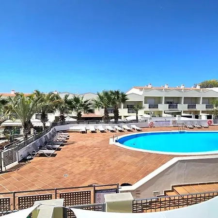 דירה Big And Beautiful House *